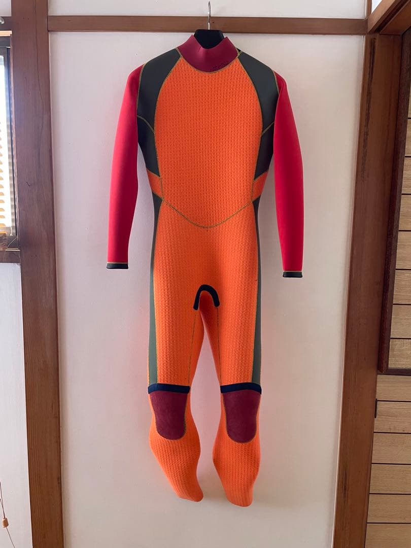 DELPHI 冬用 セミドライウエットスーツ サーフブーツ付き