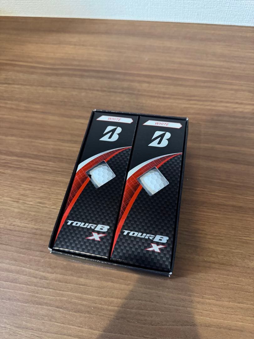 Bridgestone Tour B X ゴルフボール 21個入り(18個新品)