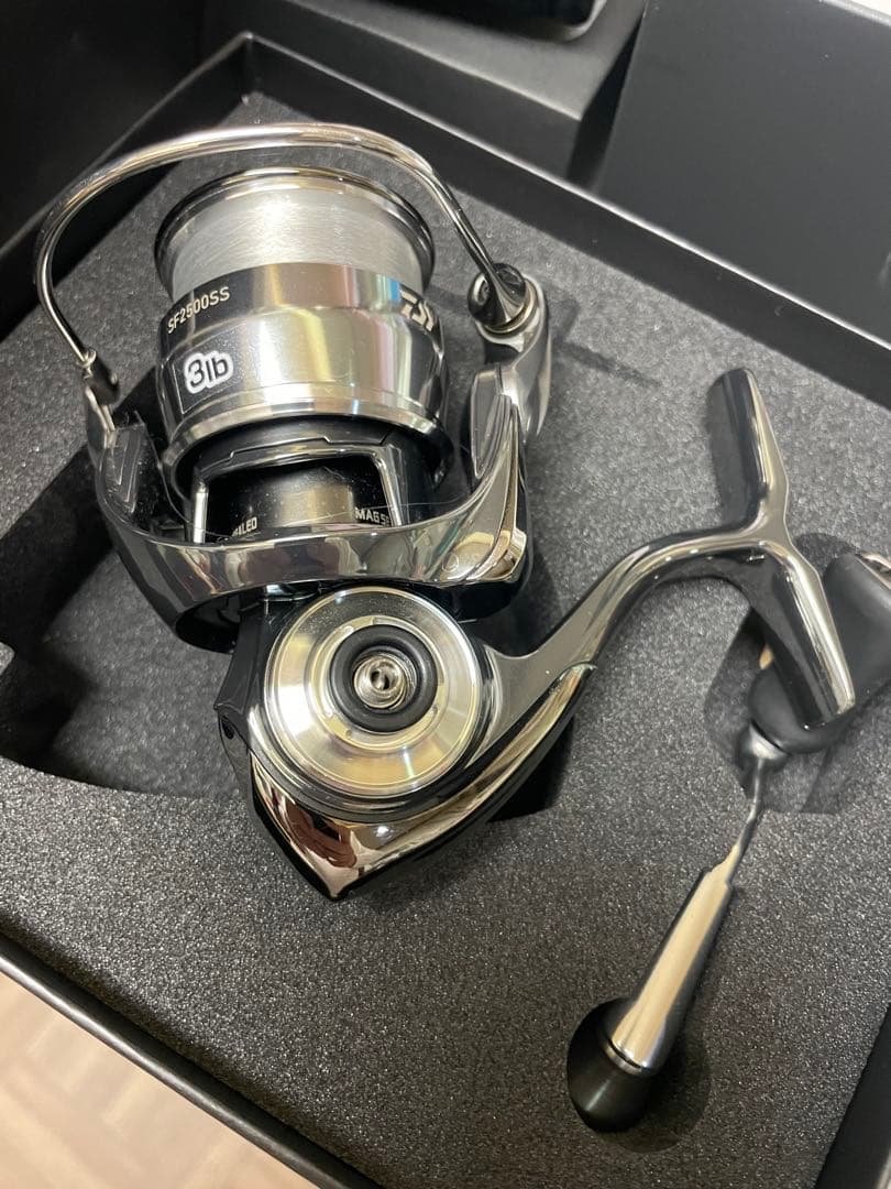 美品❗️22イグジストSF2500SS♪ダイワ