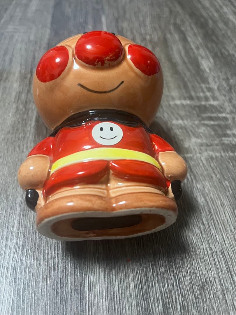 レア　アンパンマン貯金箱　陶器