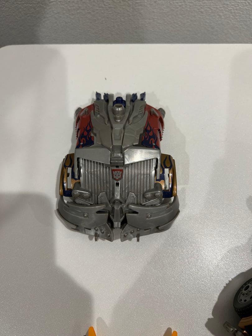 TF DA28　ストライカー　オプティマスプライム　トイザらス限定　ブレード付き