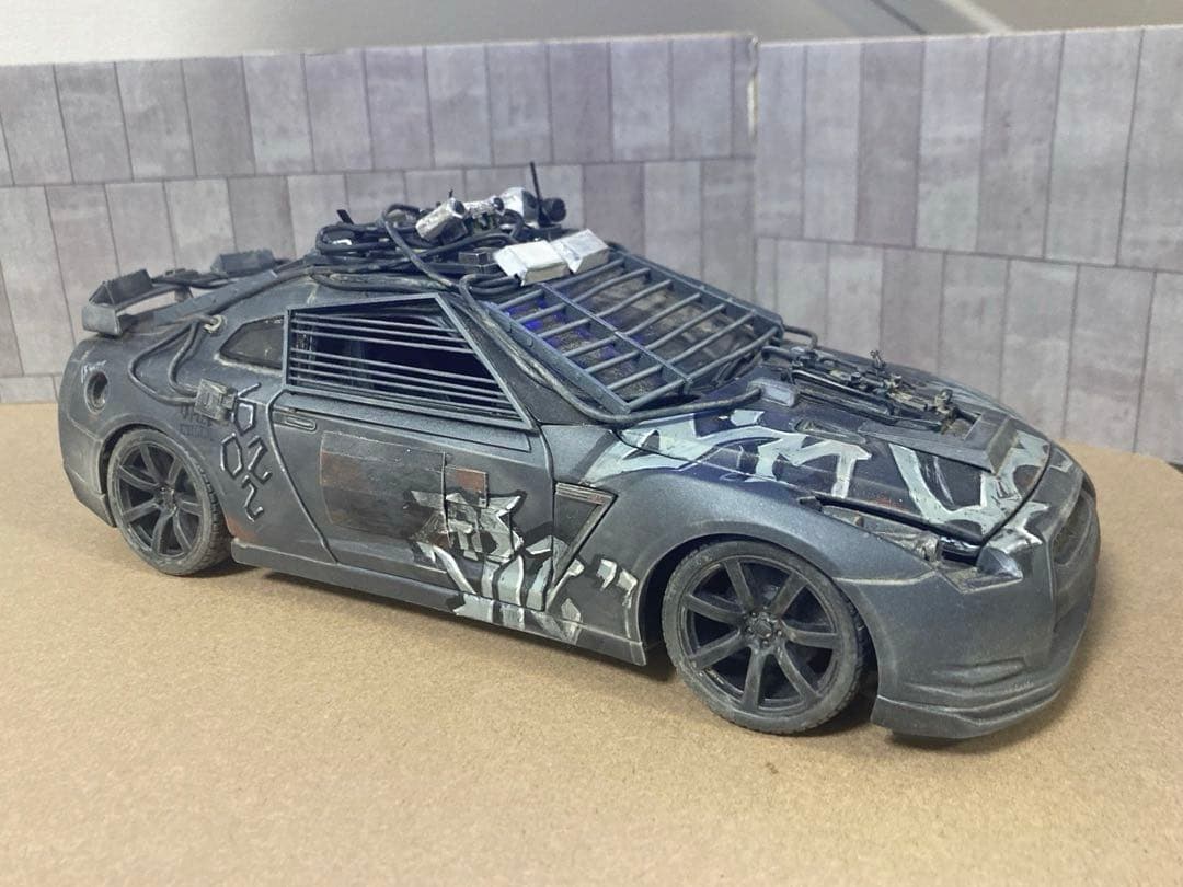 [改造品] 1/18 日産 R35 GT-R 2154(エリジウム)