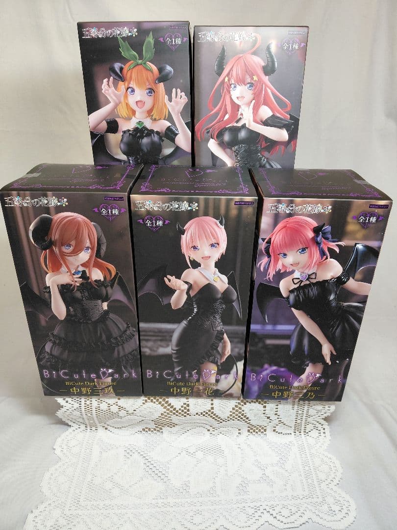 ★新品★未開封　五等分の花嫁Bi cute Dark　一花,二乃,三玖,四葉五月