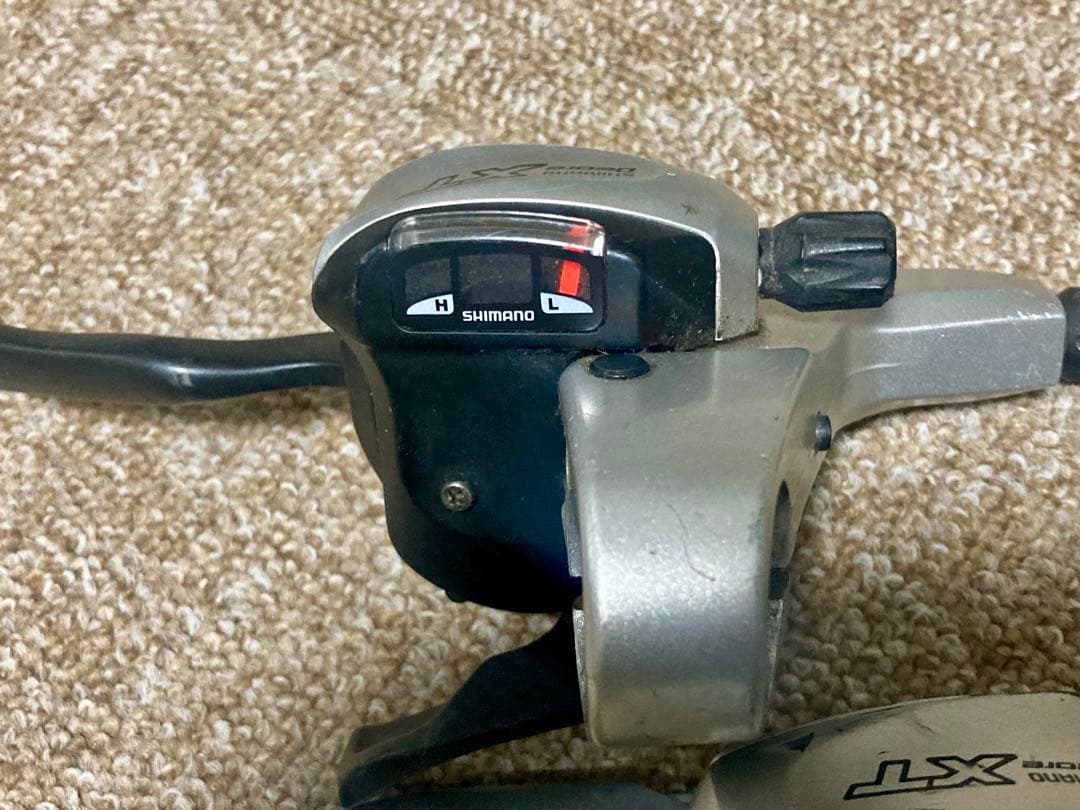 シマノ DEORE XT ST-M760 デュアルコントロールレバー 3×9速