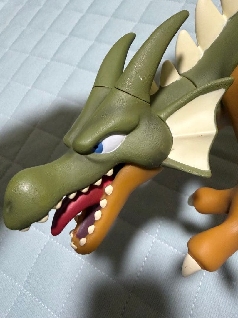 ドラクエ　竜王　カンダタ　ブラックドラゴン　キングスライム　フィギュア　ドラゴン