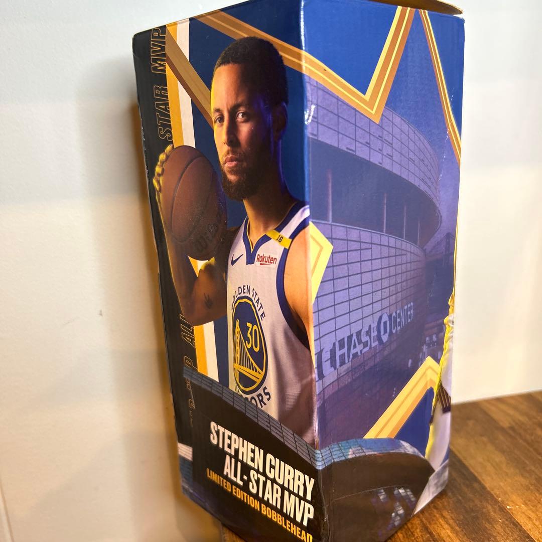 ステフィンカリーオールスターMVP LIMITED EDITION ボブルヘッド