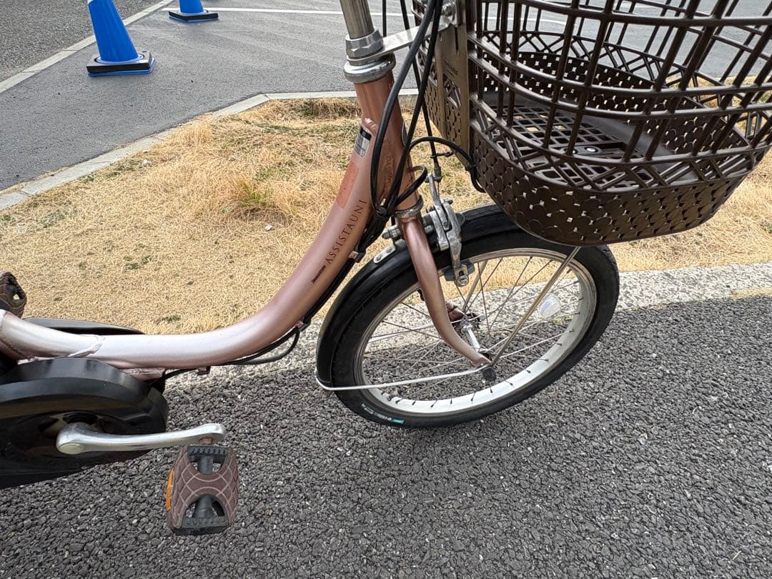中古20㌅YAMAHA電動アシスト自転車　8.7Ah 大阪　096