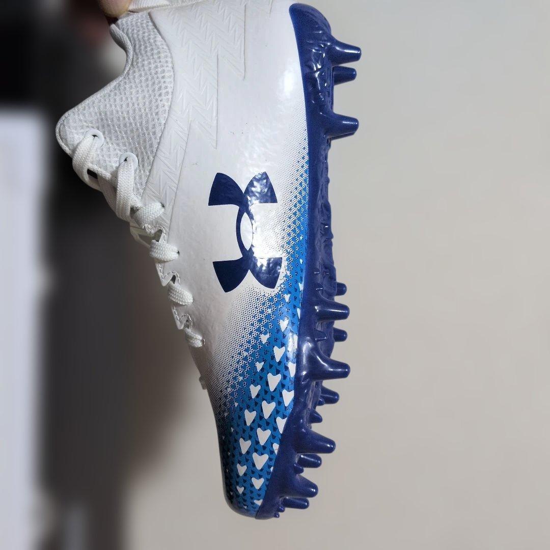 Under Armour サッカー スパイク 4Y ホワイト/ブルー 23cm