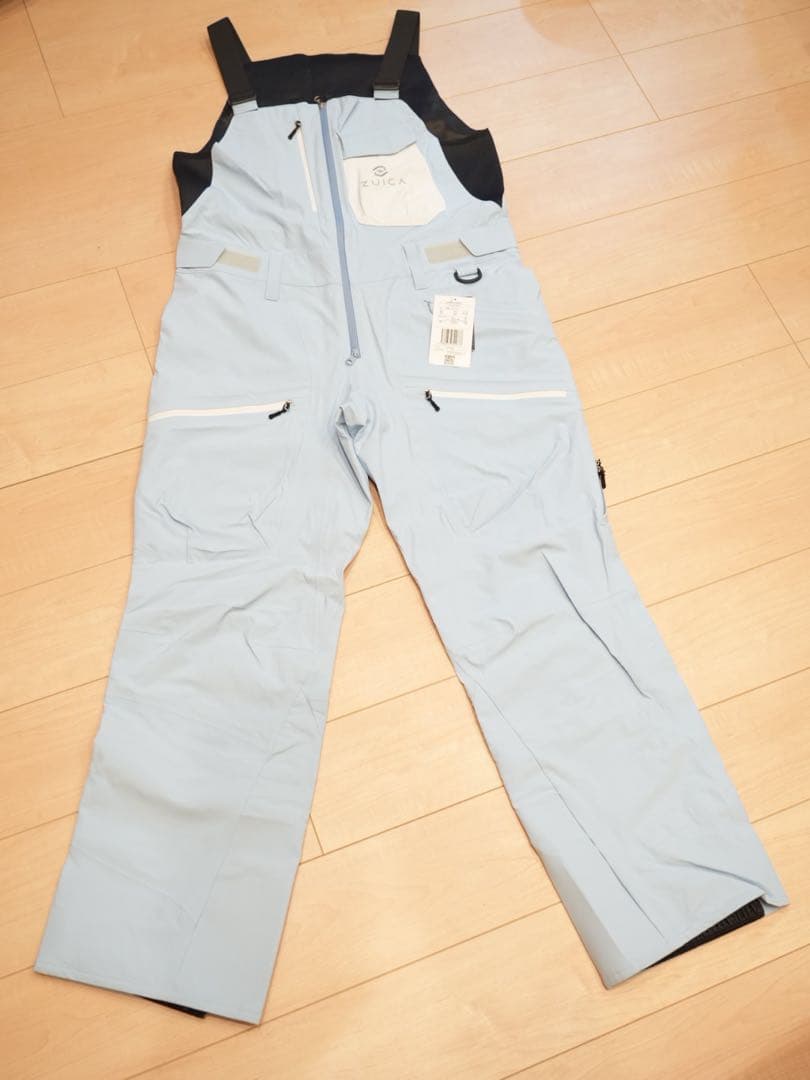 ZUICA スキーウェア上下　【新品】