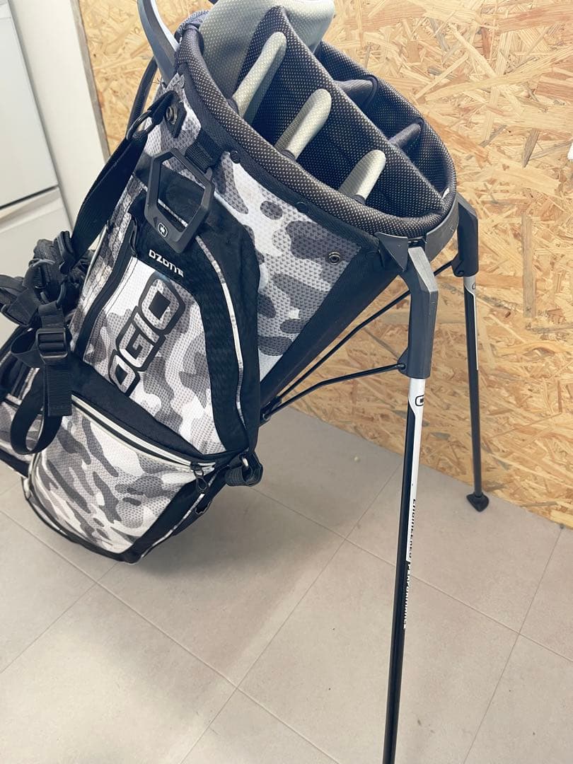 【9月15日まで値下げ】 OGIO オジオカモフラ スタンド キャディバック
