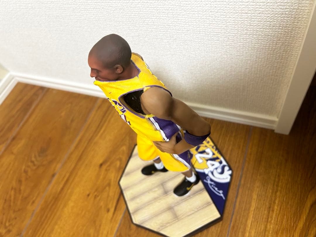 【フィギュア】Kobe BryantコービーブライアントNBA