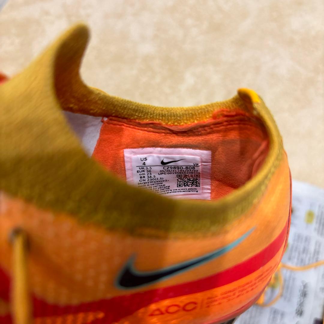 NIKE ファントム GT2 エリート FG オレンジ×ブラック　23cm