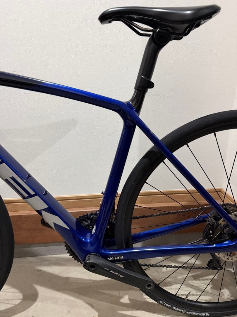 TREK EMONDA SL5 DISC 2023年モデル