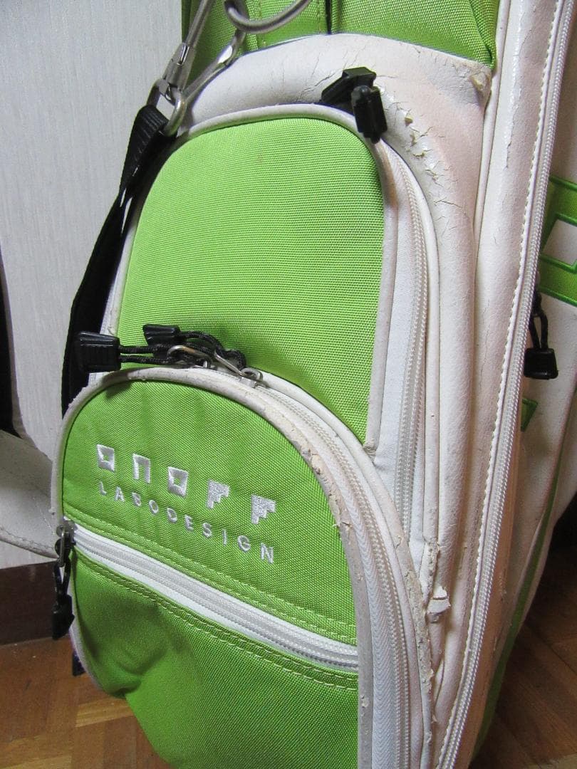 ★☆★ONOFF★オノフ★スタンドバック★フードなし★白★☆★