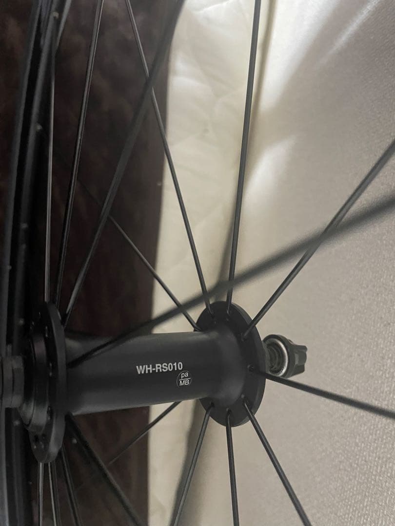 SHIMANO 700C WH-RS010ホイール 10段アルテグラ ギア付き