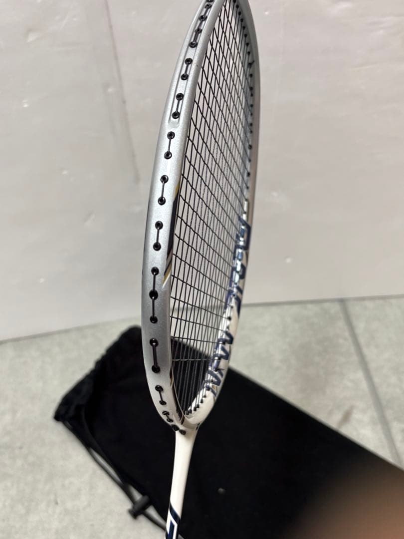YONEX ナノレイ 500 バドミントンラケット　4U