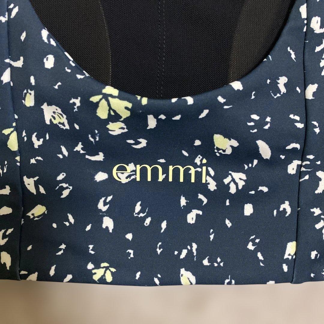 emmi ヨガ　セット