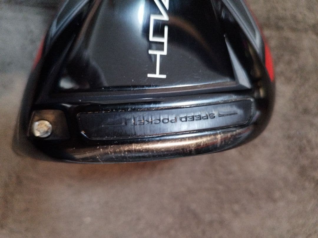 TaylorMade Stealth 9.0° ドライバーヘッドとヘッドカバー