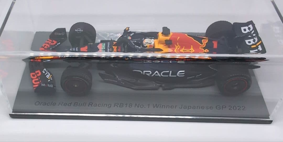 オラクル レッドブル レーシング RB18 スパーク 2022 日本GP仕様