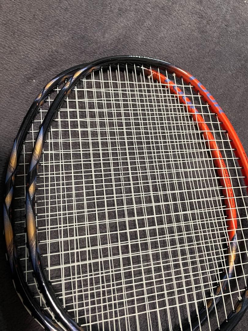 YONEX ASTROX 77 ツアーバドミントンラケット 2本セット