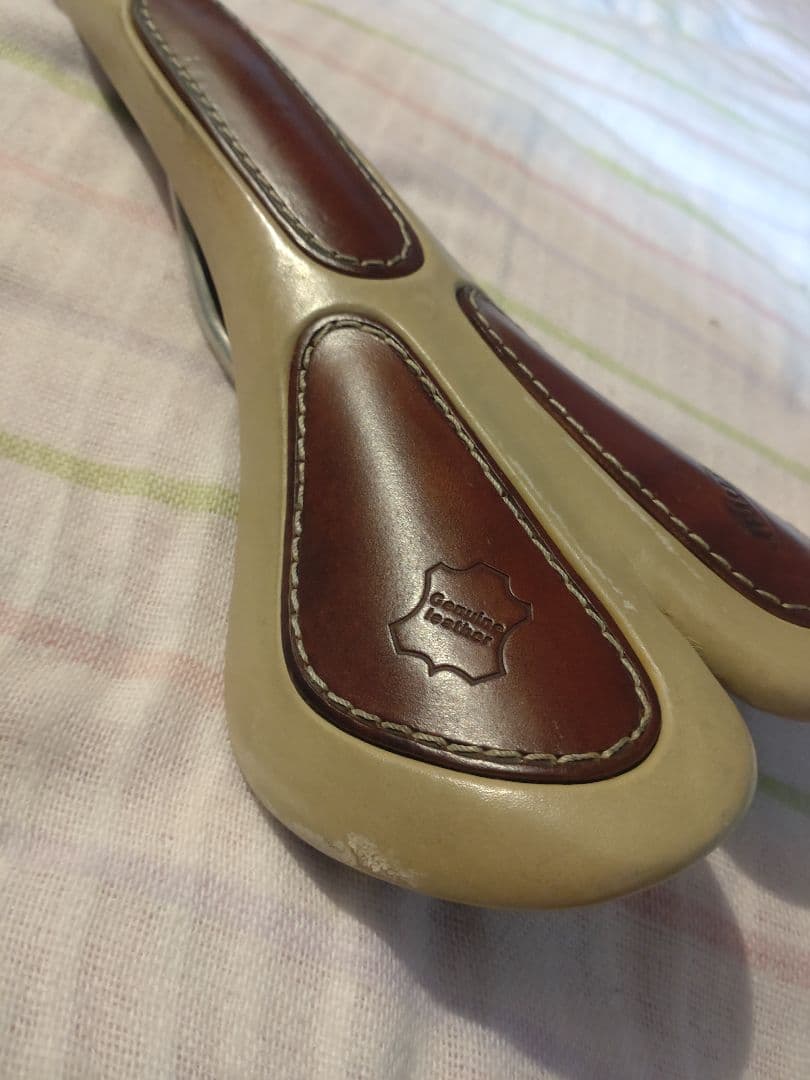 セライタリア Selle Italia サドル STORIKA