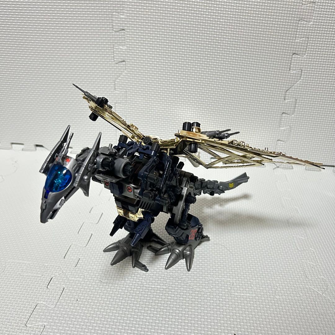 完品 美品 旧ゾイド サラマンダー F2 メカ生体版 昭和版 動作確認済