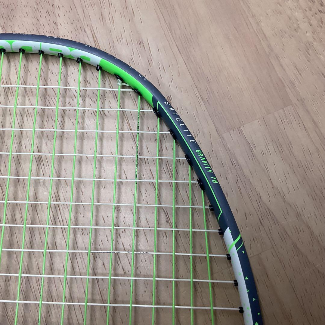 BabolaT SATELITE GRAVITY 78 バトミントンラケット
