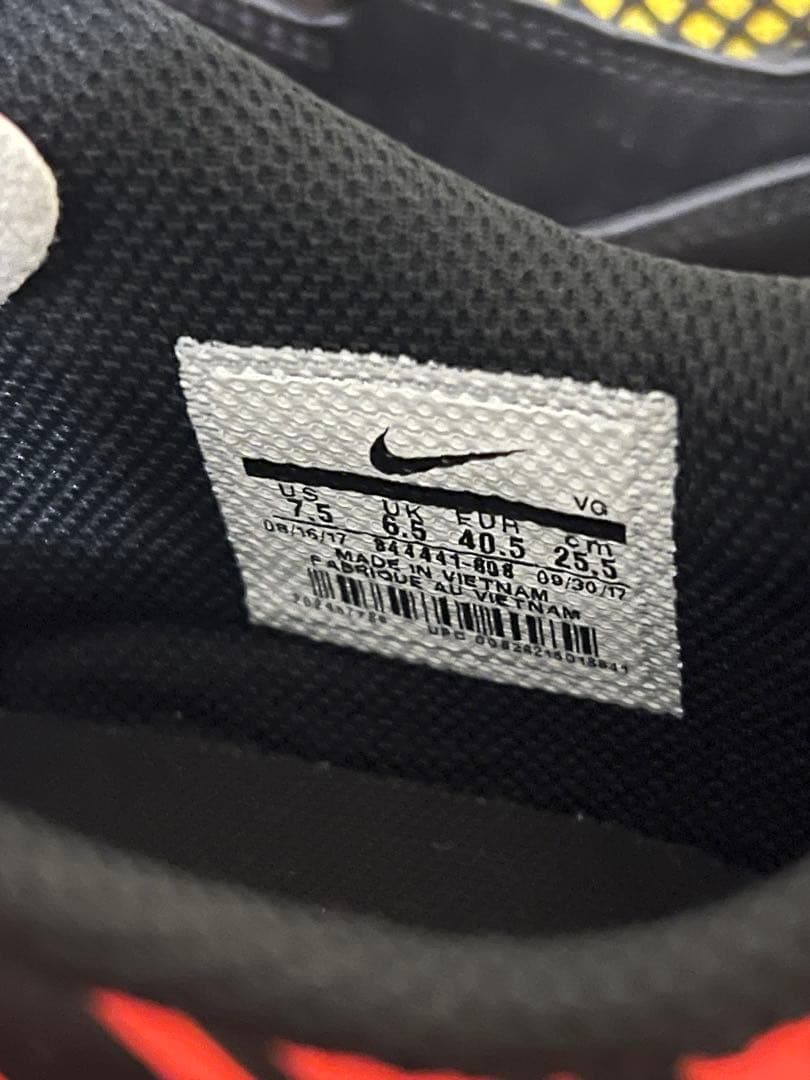 Nike Hypervenom Phantom III NIKEフットサル