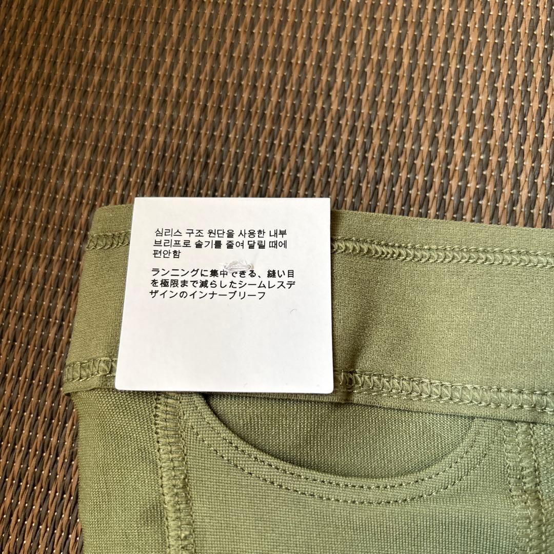 New Balance ショートパンツ オリーブグリーン　レディース　L