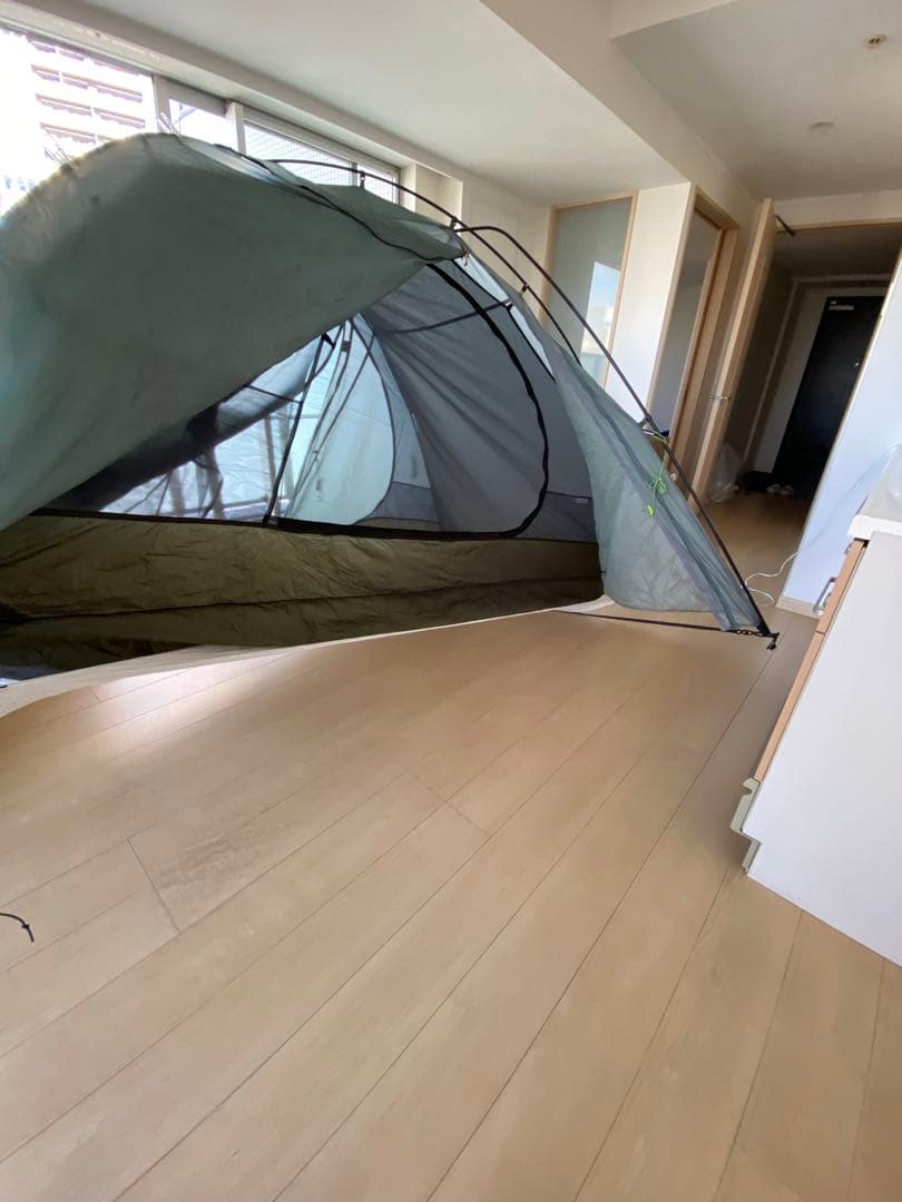グレー ドーム型　吊り下げ式　テント　Big Sky Chinook 2P