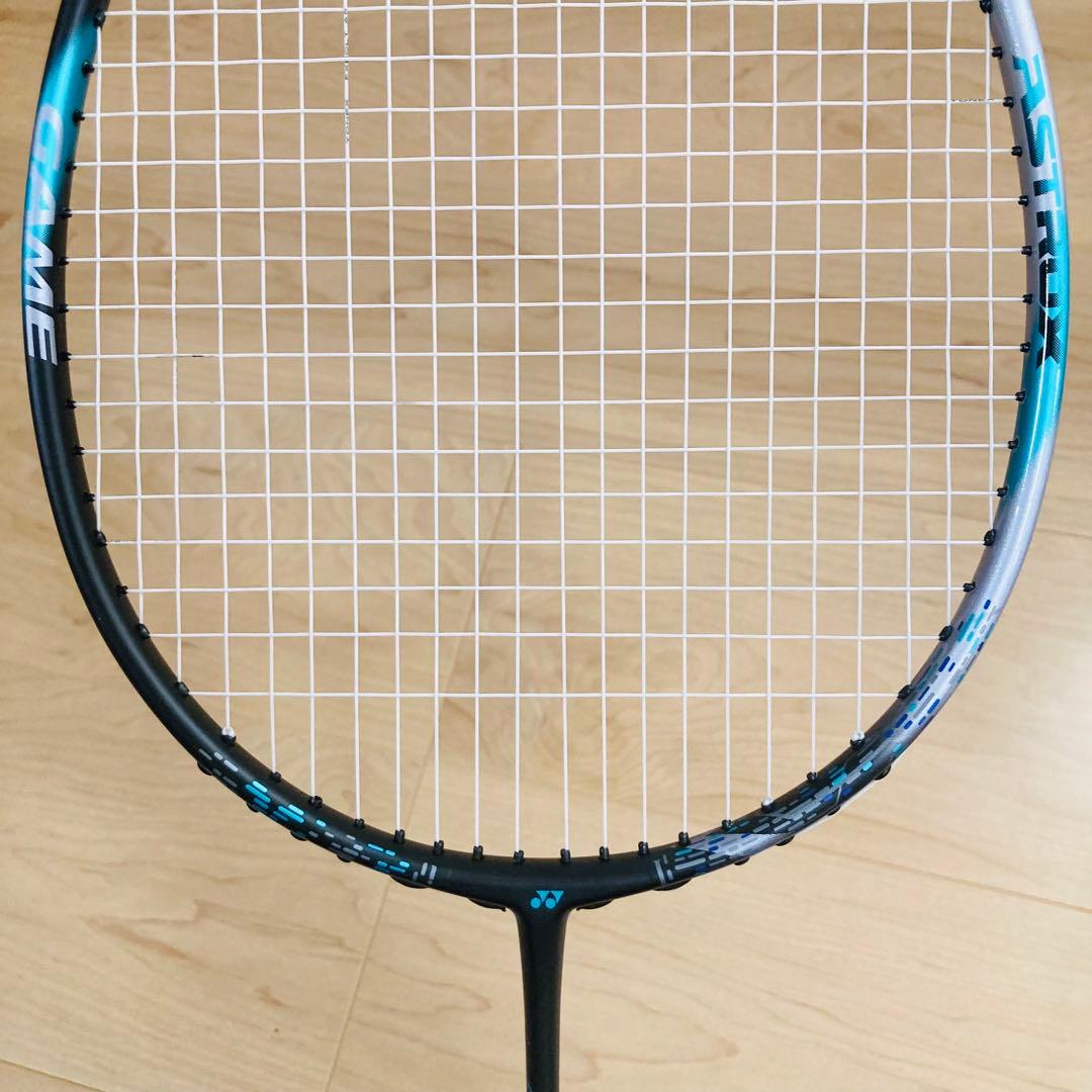【匿名配送】★美品★ASTOROX88 D GAME YONEX 4U G5