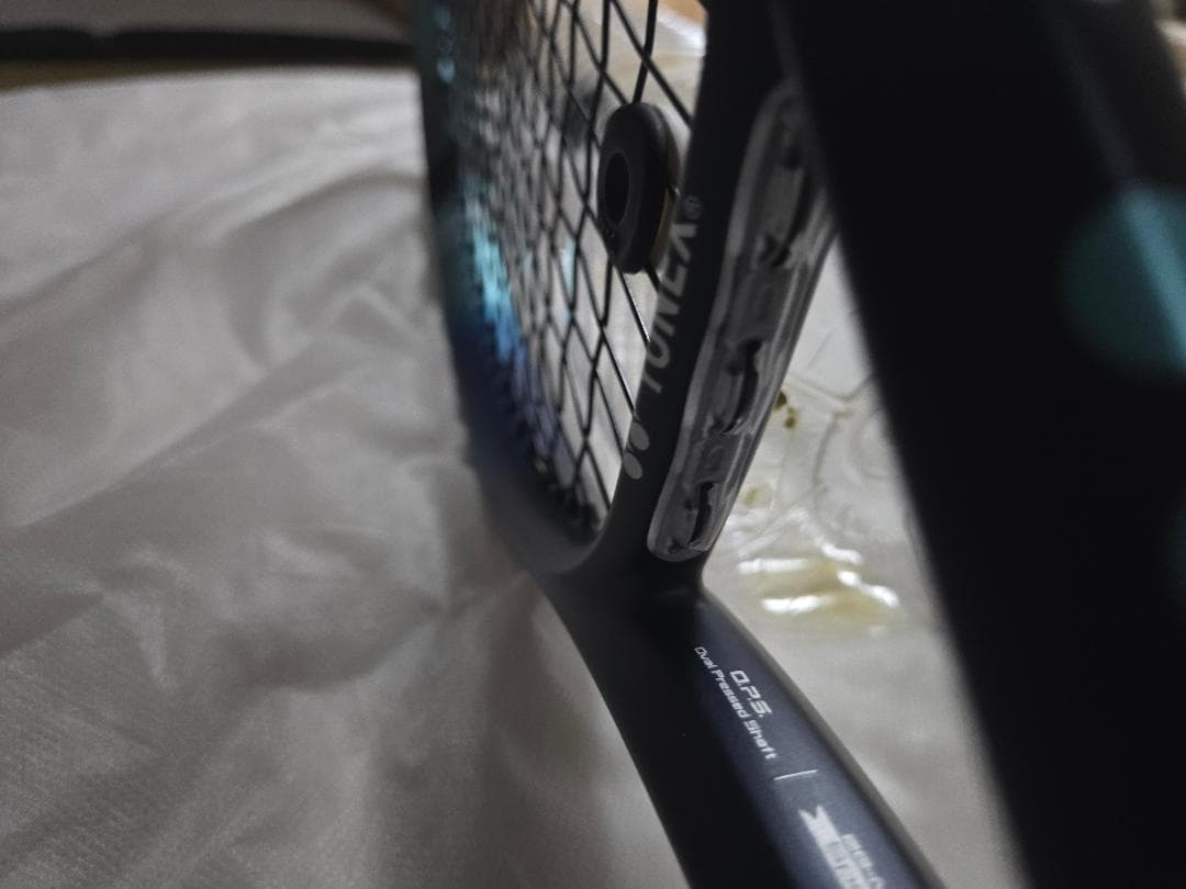 YONEX EZONE 100 G2 2022（元グリップ換装）