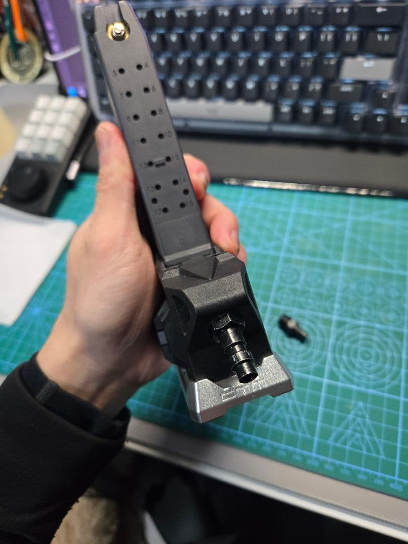 CTM TAC 外部ソースアダプター（マグウェル付、WE製軽量マガジン使用）