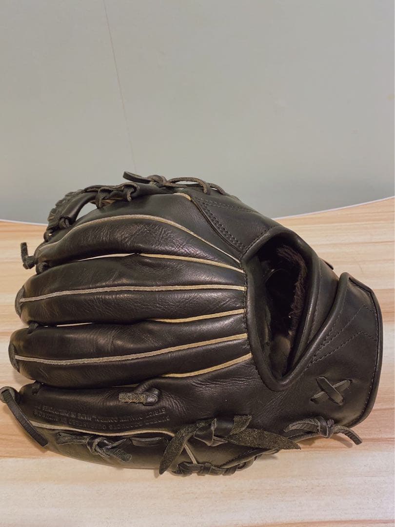 Mizuno ブラック 野球グローブ