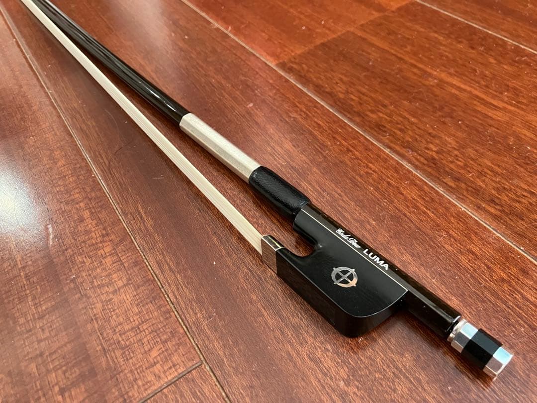 CodaBow（コーダボウ）LUMA カーボン製バイオリン弓4/4