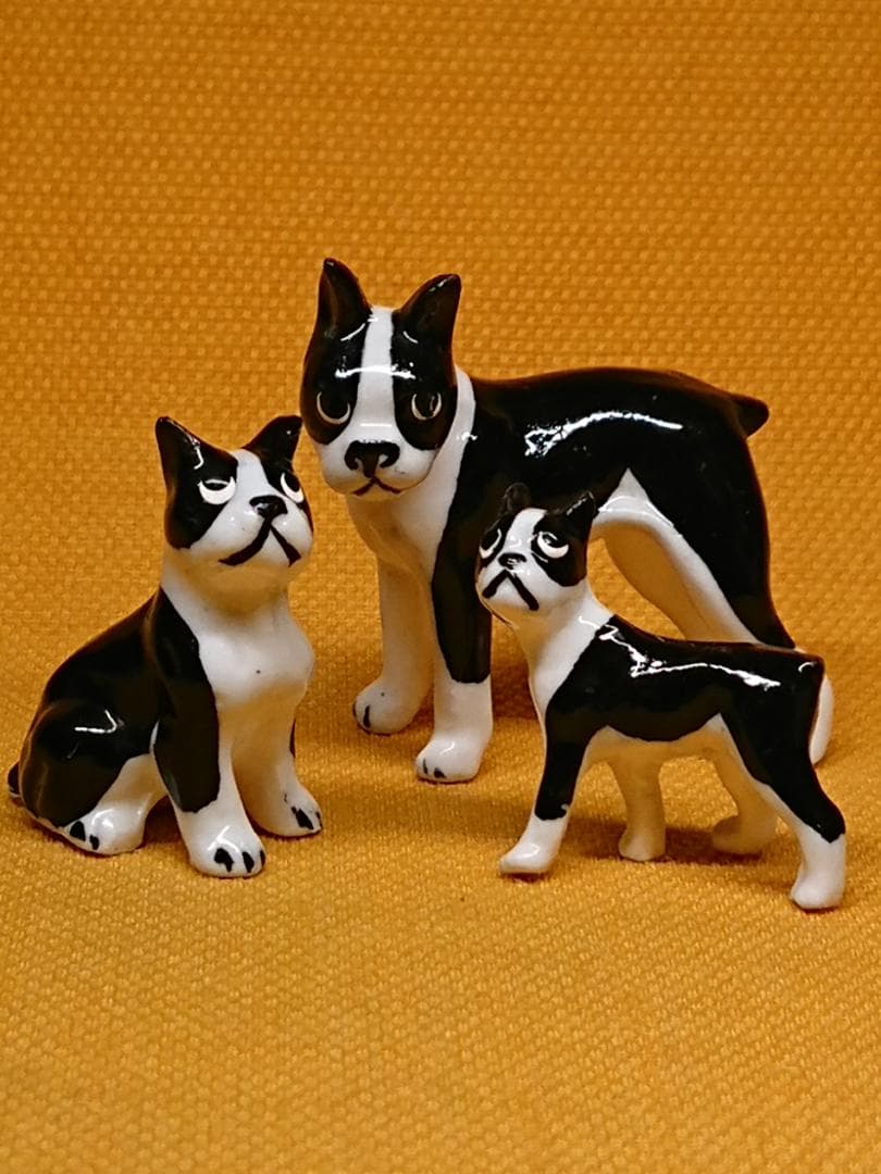 【美品】犬　ボストンテリア　陶器　置物　インテリア　工芸品　美術品　A2671