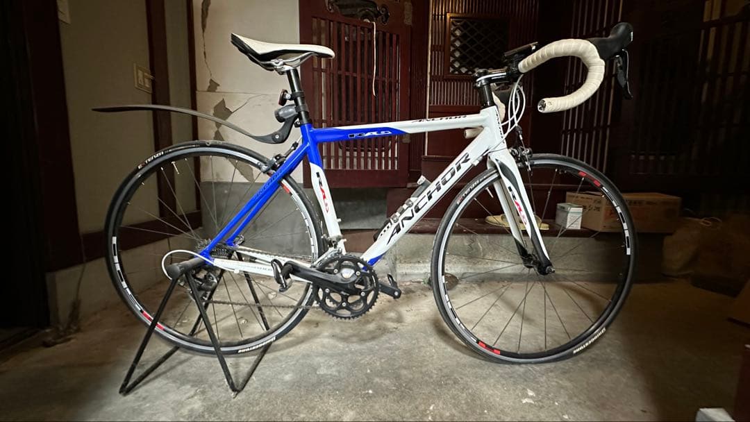 2011 ANCHOR RA6 完成車