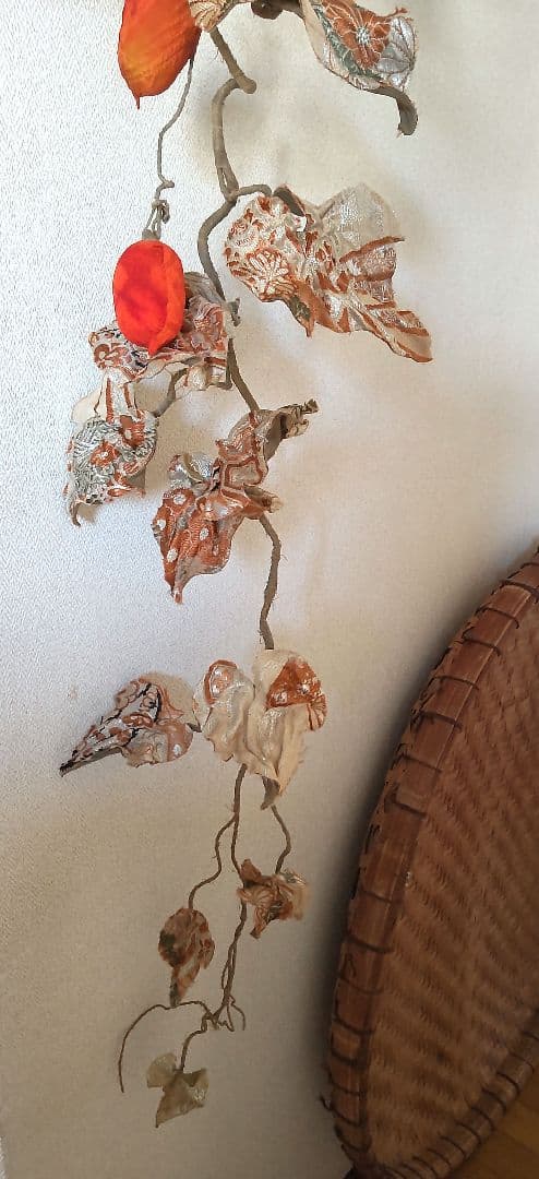 古布 カラスウリ 烏瓜 飾り ハンドメイド パッチワーク 縮緬 襤褸 骨董