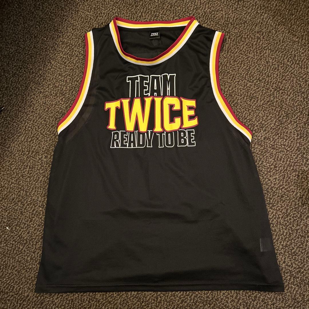 TWICE チェヨン タンクトップ 29番