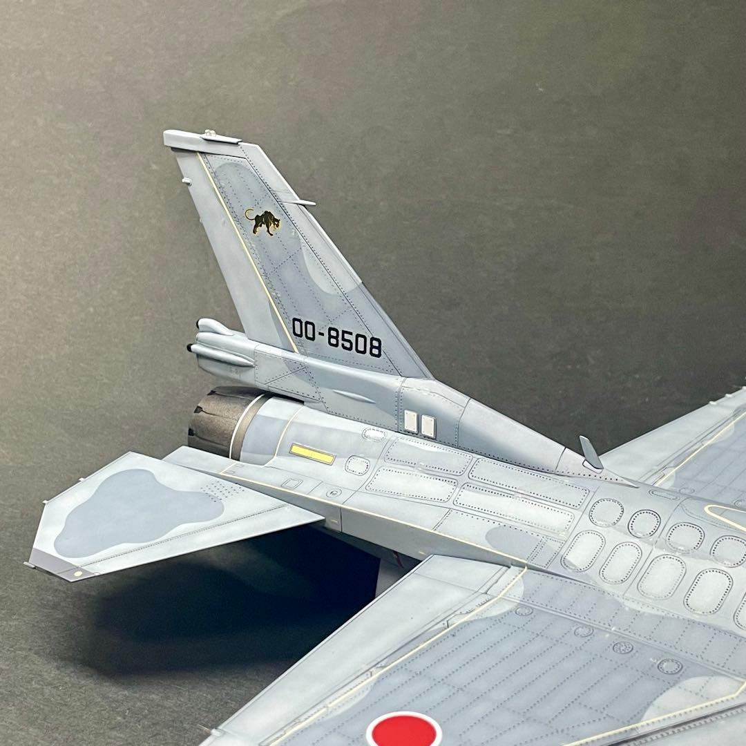 【完成品】 ハセガワ 1/48 F-16J \"ワイバーン\" 幻の爆撃
