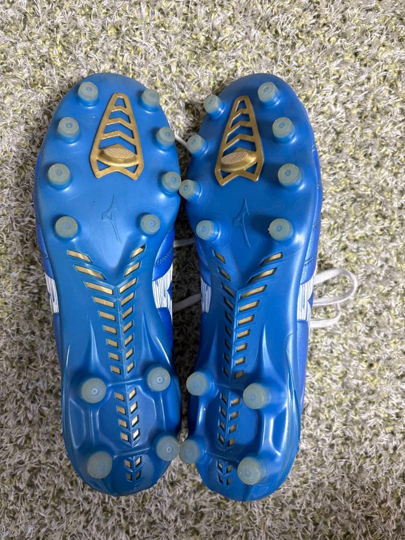 MIZUNOモナルシーダNEO III PRO