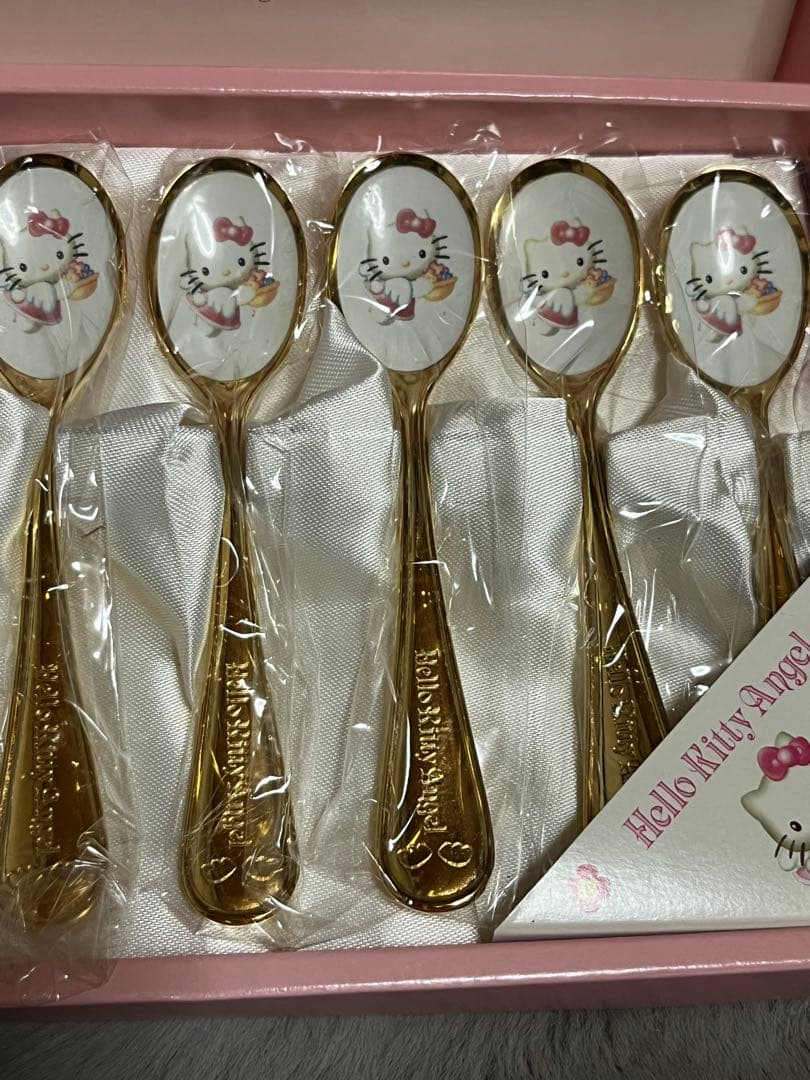 新品✨サンリオ　エンジェルキティ　コーヒースプーン＆レストセット
