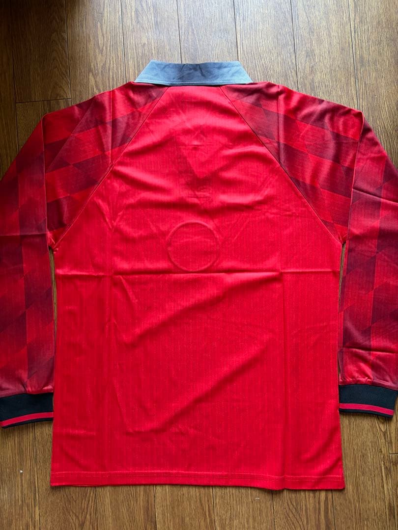 マンU UMBRO 長袖ユニフォーム S 新品タグ付