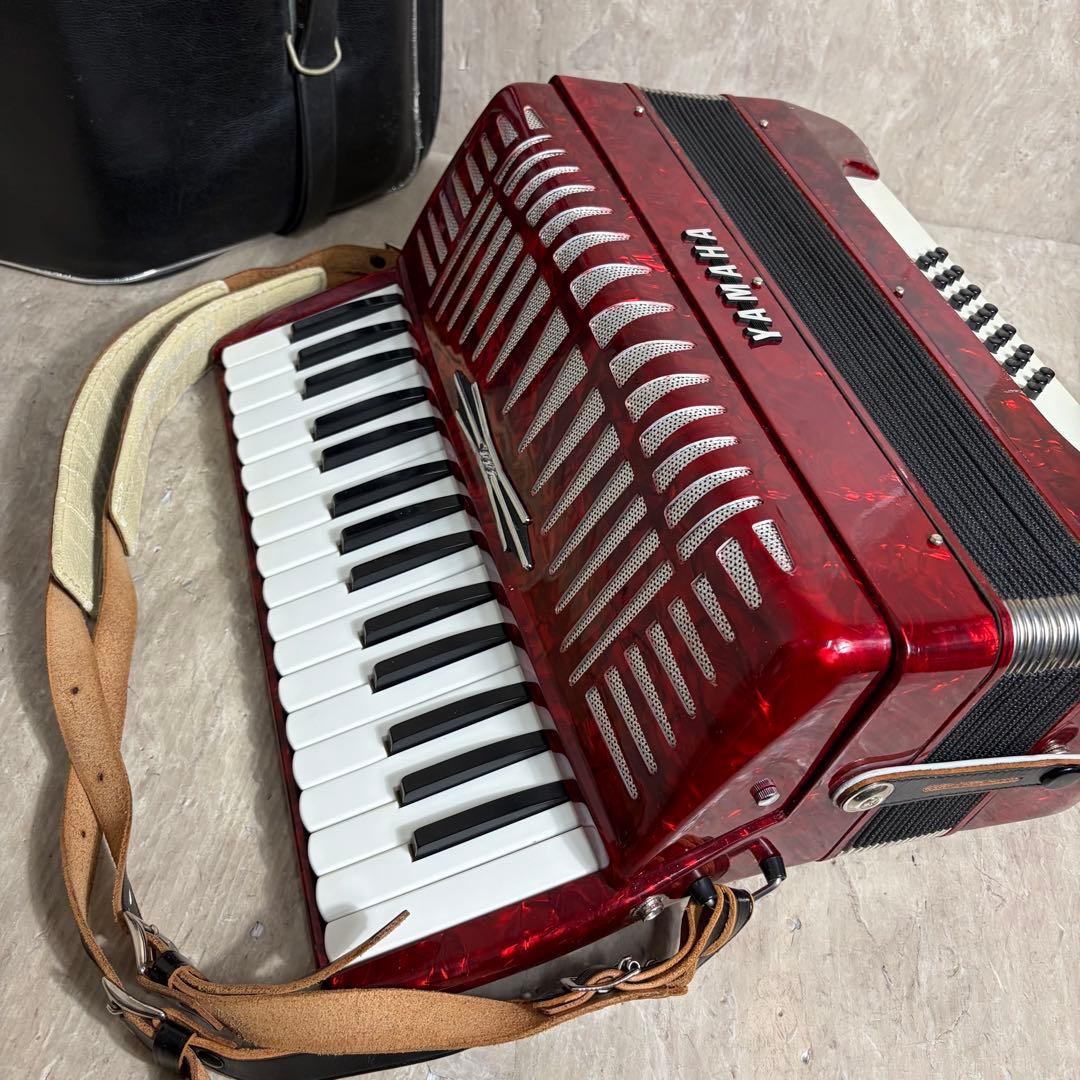 廃盤品 YAMAHA ヤマハ アコーディオン YA-21 32鍵盤 21ベース