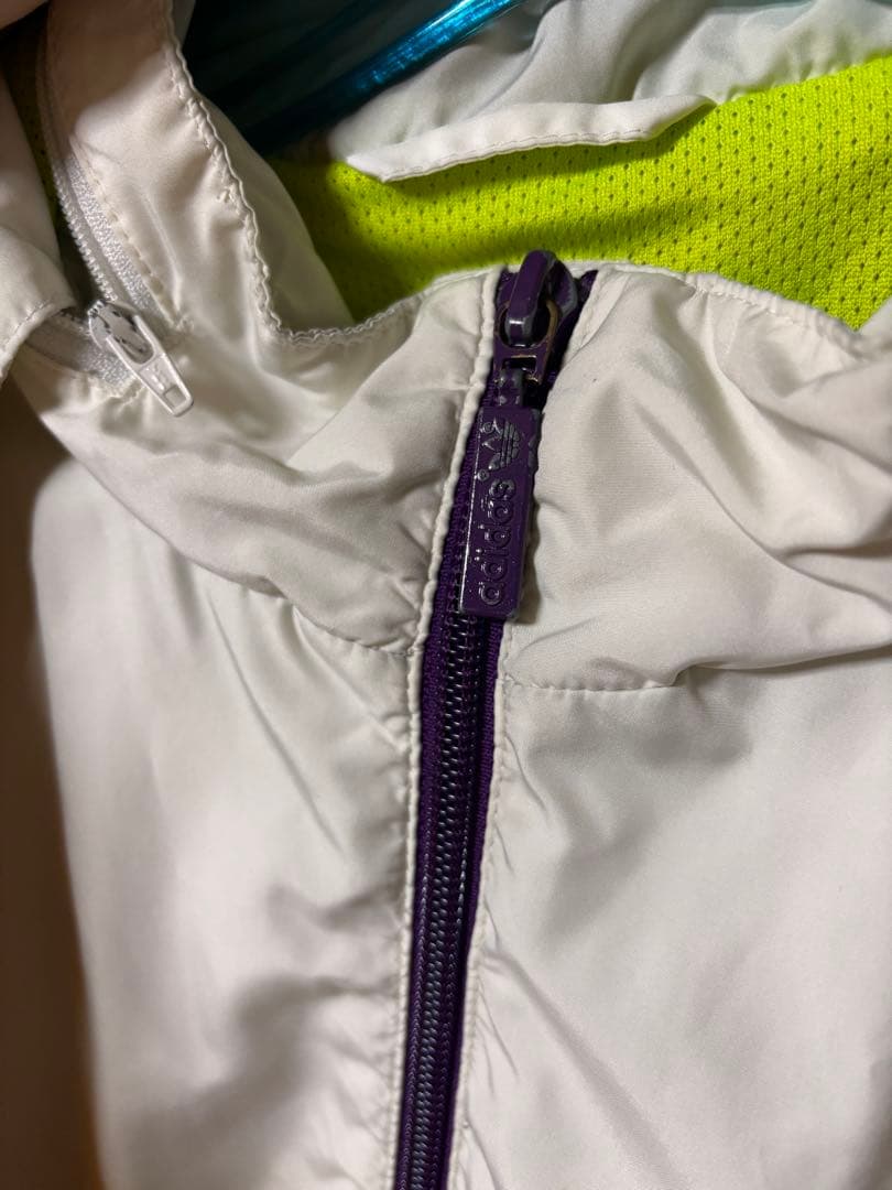希少　adidas フード付きウィンドブレーカー ピンク/紫