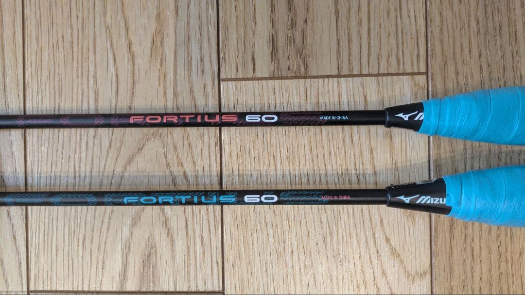 バドミントンラケット 2本セット　フォルティウス60 ミズノ