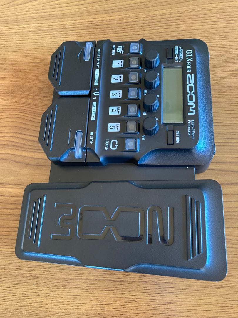 ZOOM G1X FOUR マルチエフェクター　美品！！