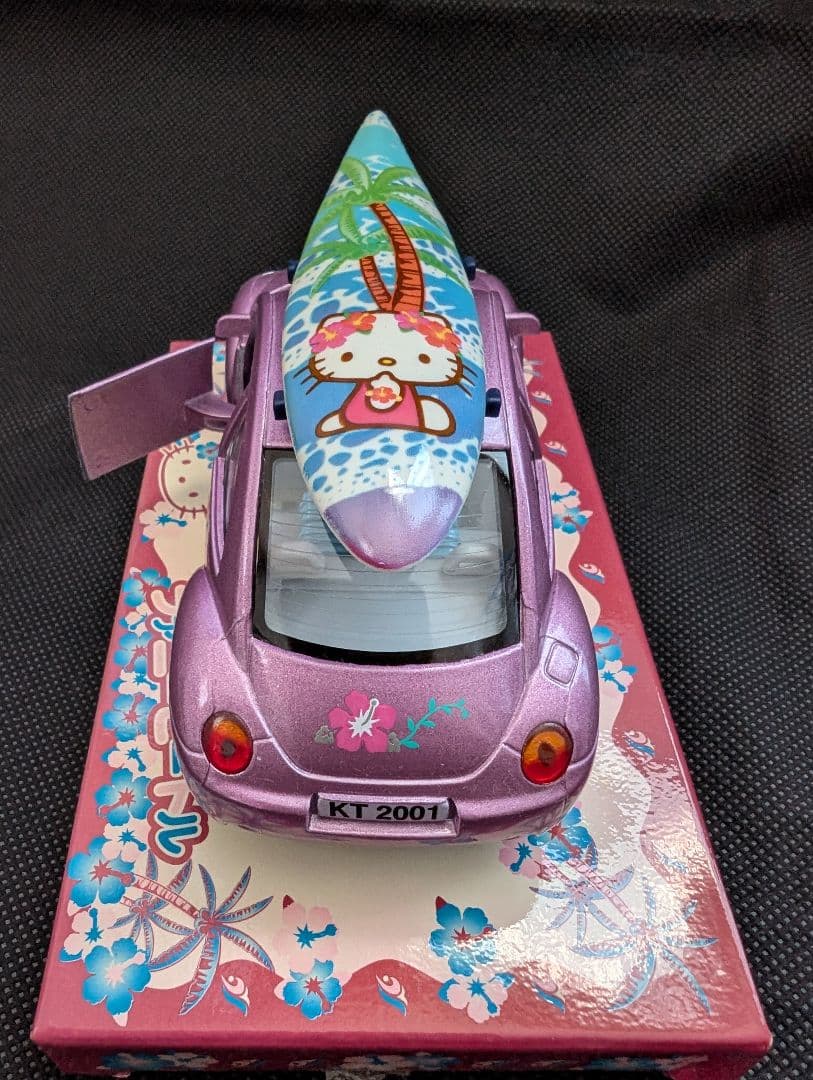 【美品】 サンリオ '01 ハローキティ ファニービートル ミニカー 日本限定
