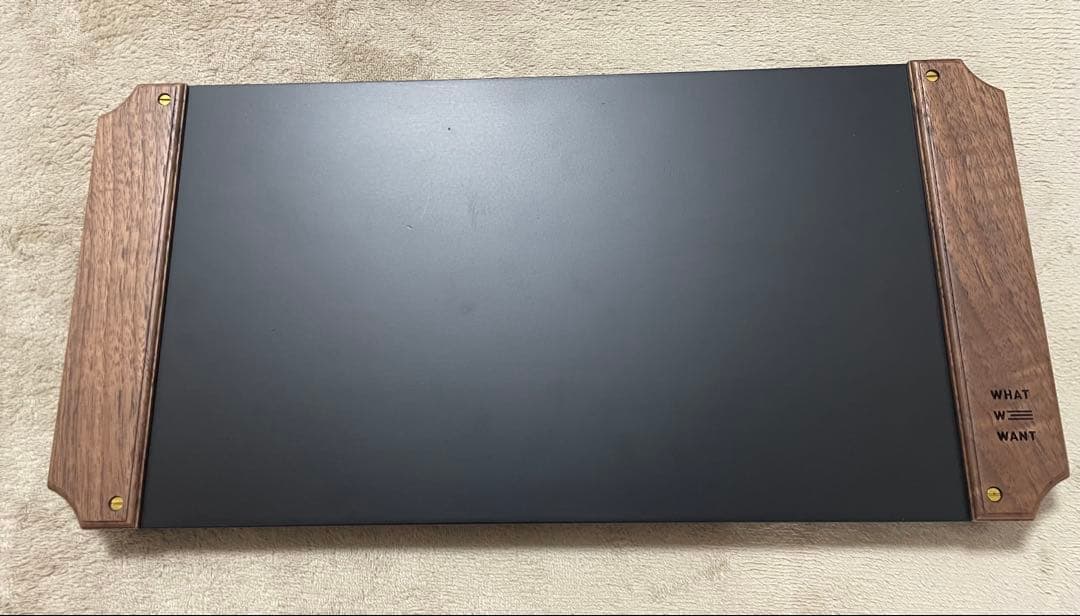 WHAT WE WANT CAFETRAY 限定品