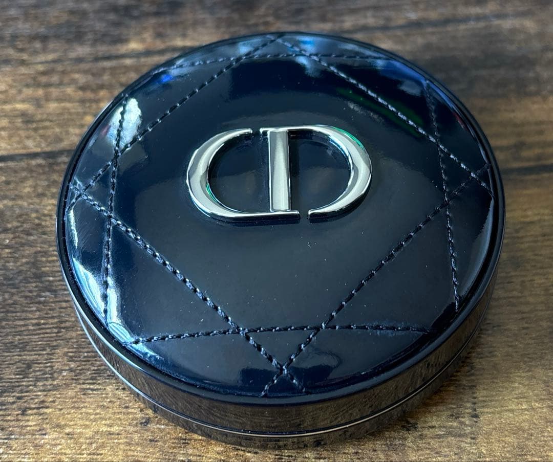 DIOR ノベルティ　& サンプルセット　& クッションファンデ空ケース